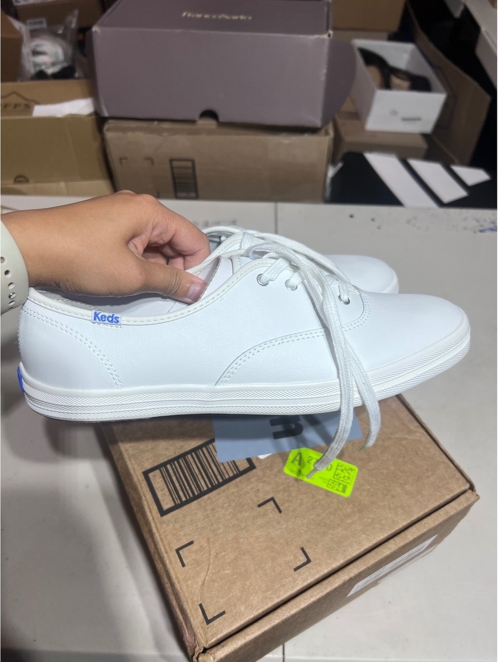 Keds Women's White Classic Canvas Sneakers Size 9.5W - Picture 3 of 5